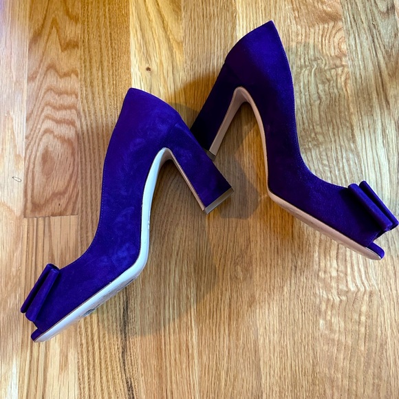 Miu Miu purple suede peep-toe heels - Picture 3 of 5